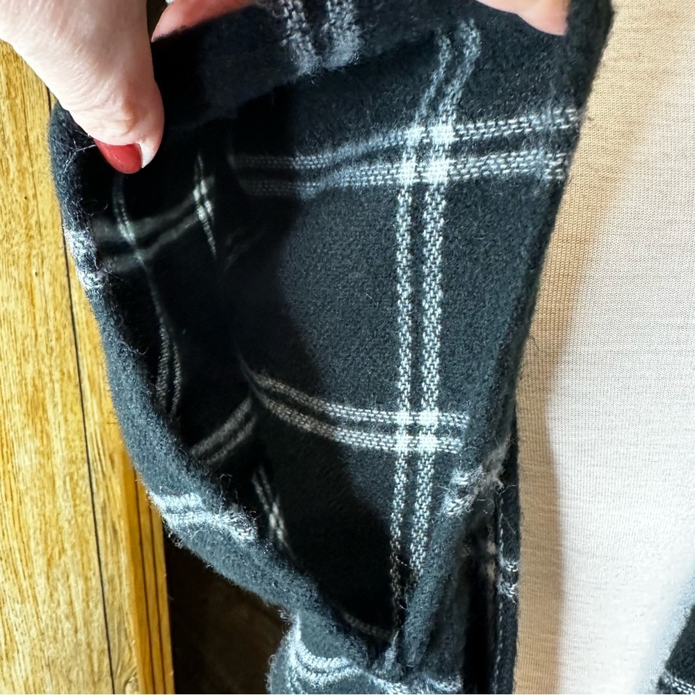 Loft black and white plaid shaw - Picture 5 of 5